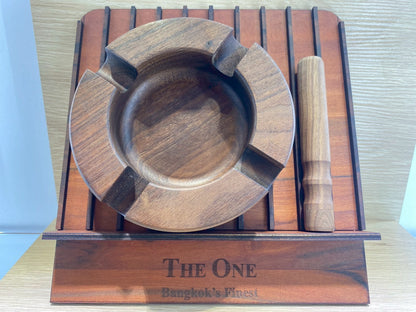 Calumet ® Hunkapi Walnut Wood Ashtray