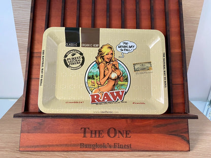 Raw ®   And a Special Design Metal Tray