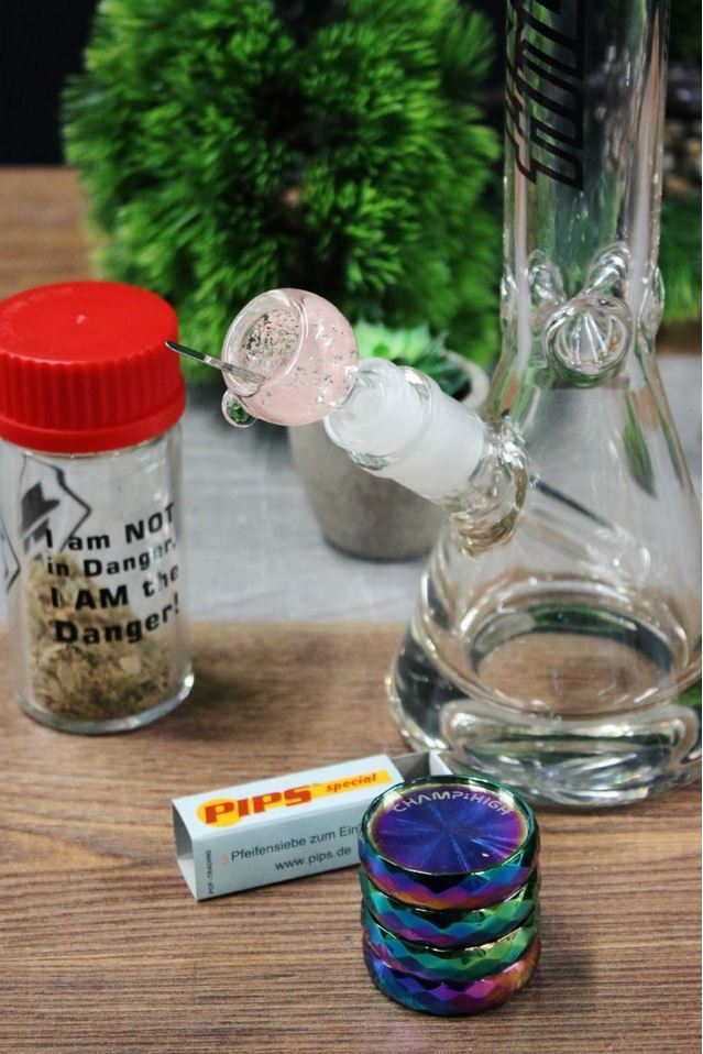 Heisenberg Pink Smile Bowl with Roll Stopper 14.5 mm / 18.8 mm